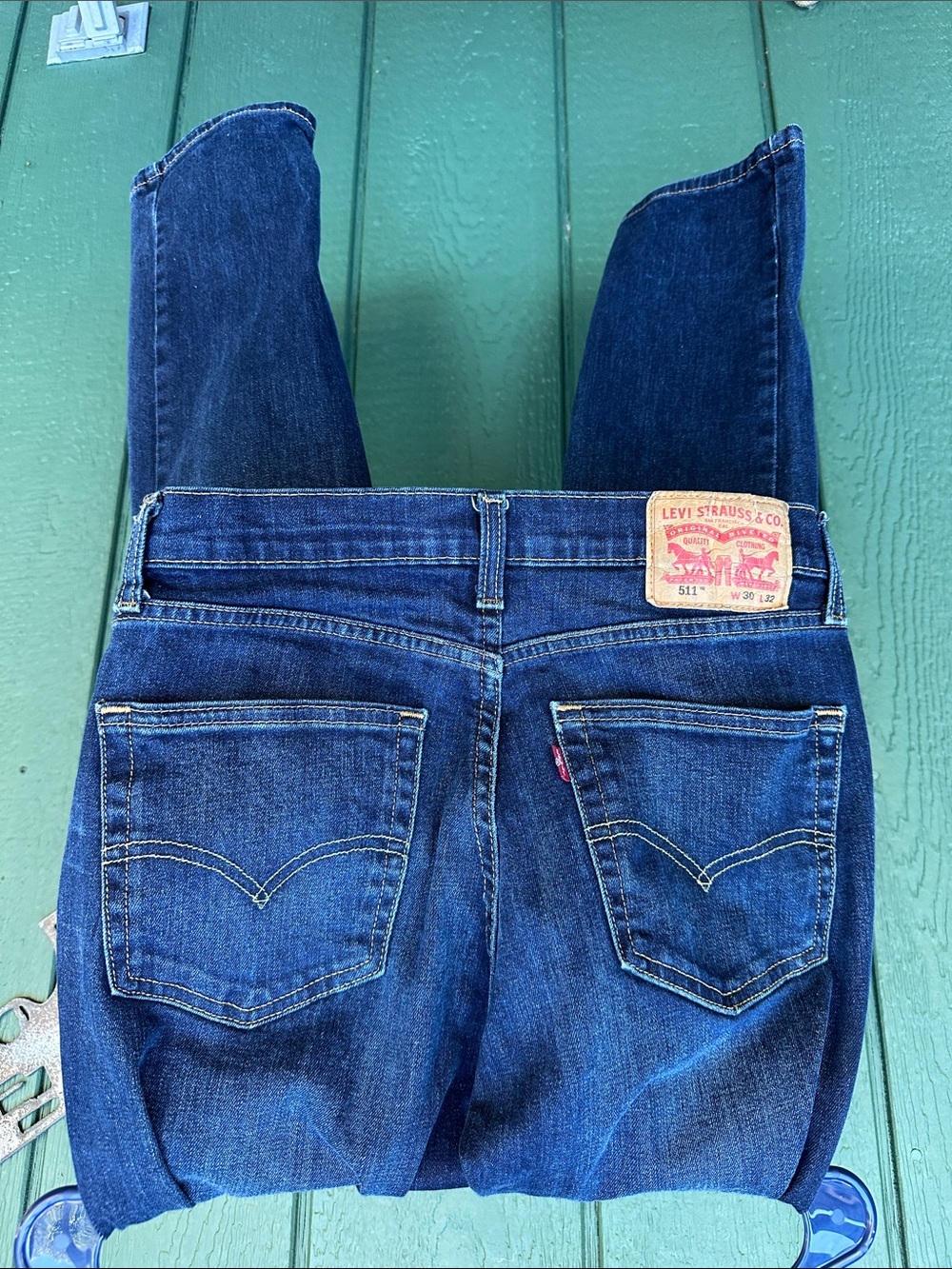 Levi's men’s  511 Slim Fit 30x32 Jeans in Dark Blue